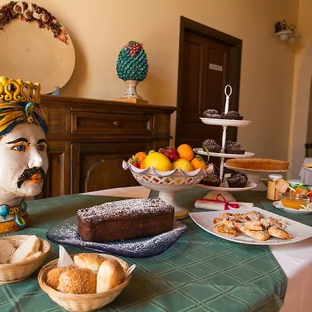 Tenuta Arangio Agriturismo Vendicari Каза-Маккари