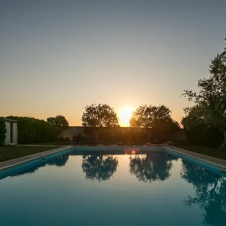 Tenuta Arangio Agriturismo Vendicari Каза-Маккари